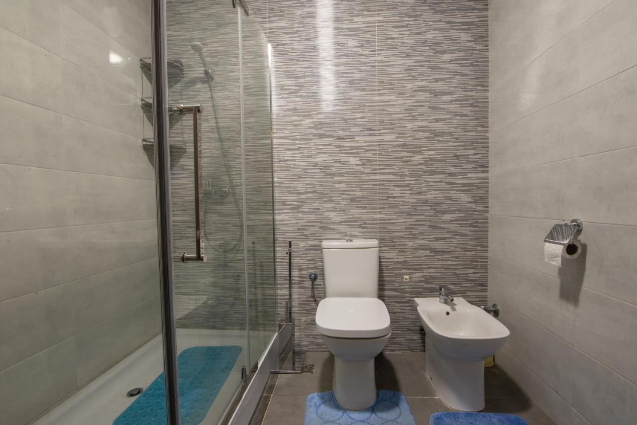 Adam'S Apartments,Self Checkin 6 Mins To Beach Downtown Fiber Optic Wifi Free Parking Same Rules As Hotels Agadir Bagian luar foto
