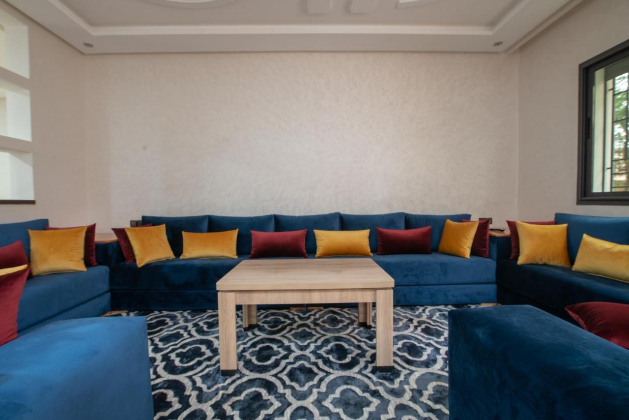Adam'S Apartments,Self Checkin 6 Mins To Beach Downtown Fiber Optic Wifi Free Parking Same Rules As Hotels Agadir Bagian luar foto